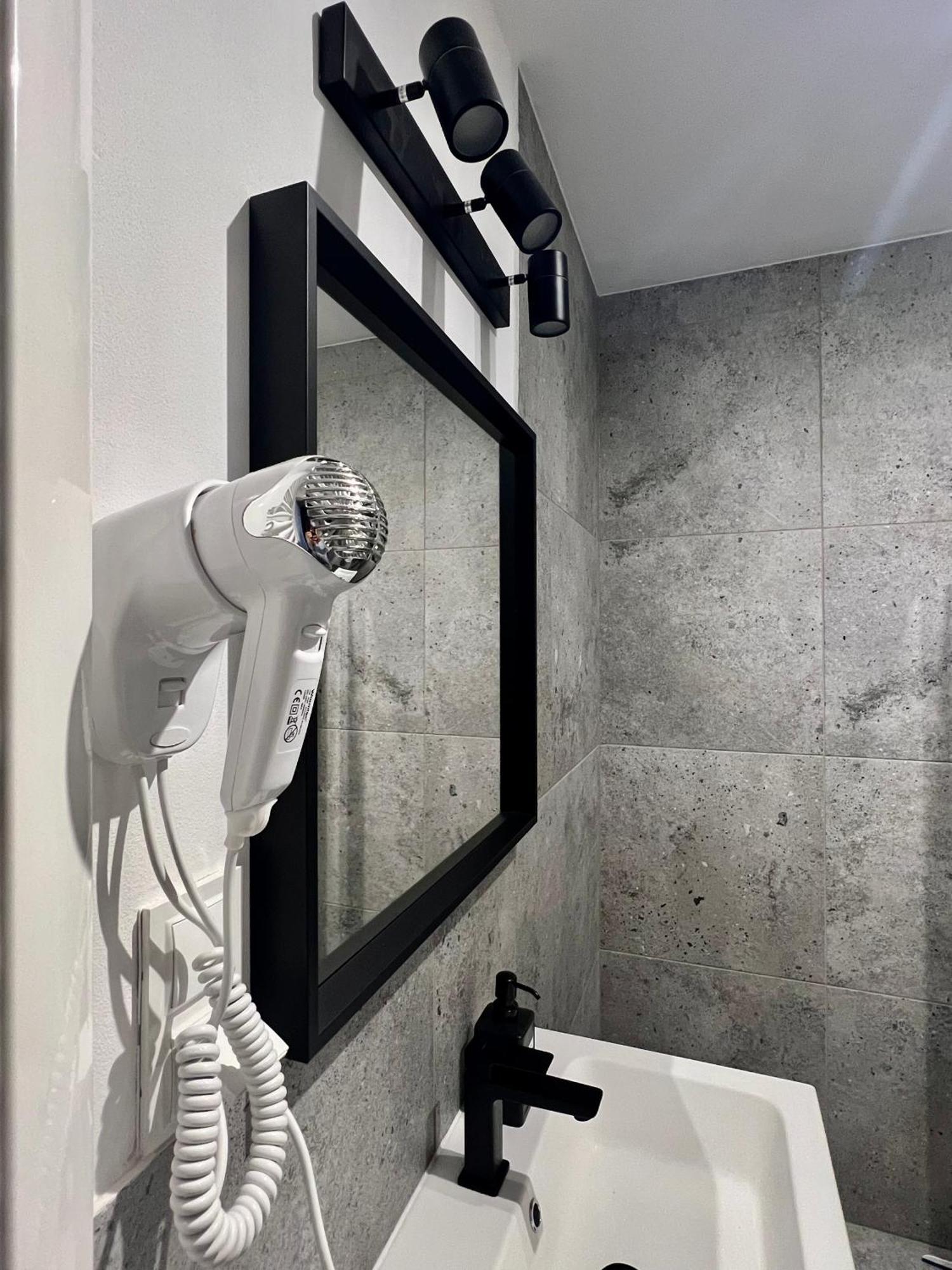 Apartament Przytuly 4, Self Check In, Parking, Blisko Lotniska رشيشوف المظهر الخارجي الصورة